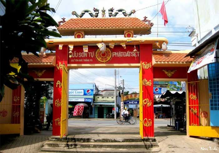 Thuê xe Cần Thơ đi Sóc Trăng